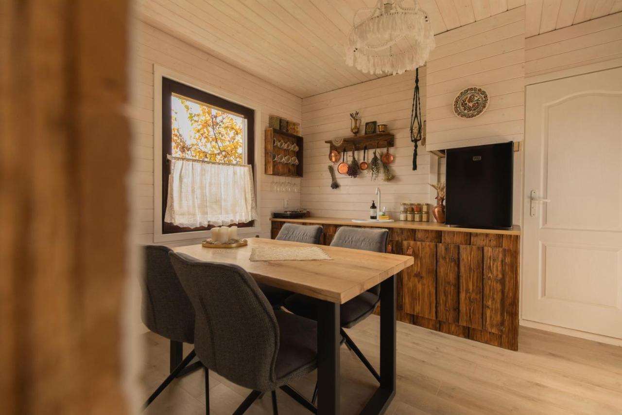 Organicle Lodge Sincraieni Esterno foto